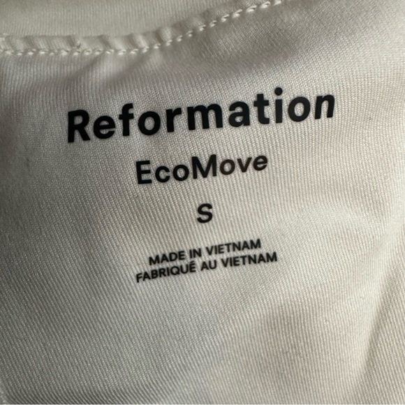 Reformation Ecomove Nina Skort - Picture 7 of 10